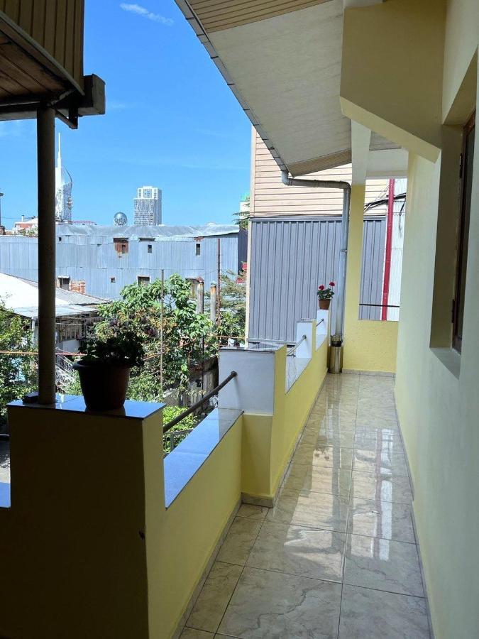 Old Clty Hotel バトゥーミ エクステリア 写真